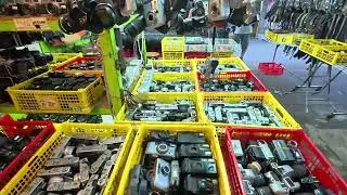 Cheap shopping in Sham Shui Po market, walking tour!