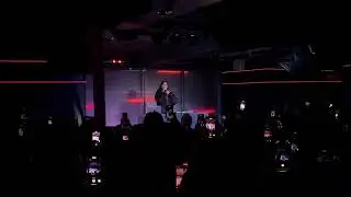 Kenya Grace - Strangers - Live in New York City