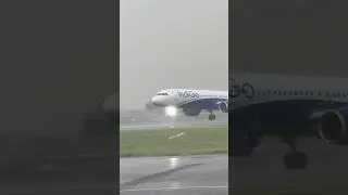 IndiGo Landing in Rain | AirBus-321 | #shorts #trending #aviation #viralshorts #indigo #rain