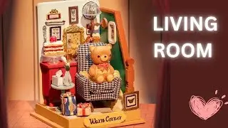 RoLife DIY Miniature House- Holiday Living Room Series