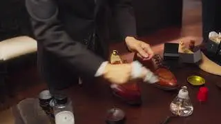 Boot Black &mdash; Shoe Shine