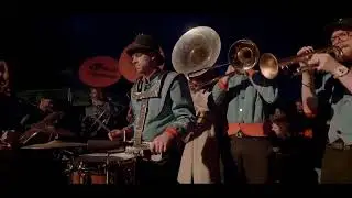 La Fanfare Saugrenue / No One Knows (3 sousas)