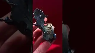 Титановая брошь ручной работы / Hand engraved titanium brooch #art #jewellerydesign #making #gems
