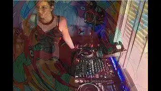 Paula oldschool psychedelic trance dj set @ Ba&uacute; do Trance Live
