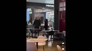 Daylight robbery at New Zealand jewelry store