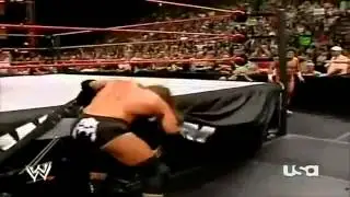 The game triple H absolutly destroys Umaga with a sledgehammer