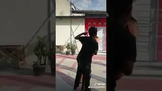 orang berantem