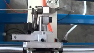 PITCH SENSOR ON WINDING MACHINES FOR MUSICAL STRINGS