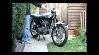 Triumph T100 fitted with Minimag Co. ignition