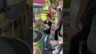 А что делать надо??? 😀 #дети #карамель