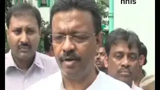 Look At Our &lsquo;Mini  Pakistan&rsquo;, Firhad  Hakim Tells Pak Journo In Kolkata