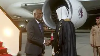 President arrives in Qatar on an official visit