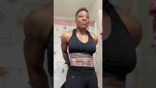 Female Bodybuilder Her Awesom Abs #shorts #ytshorts #youtubeshorts