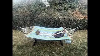 Easy setup double hammock for backyard relaxing