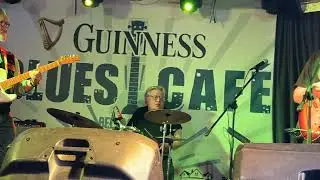 Ronnie Greer Band ..... Roll Em Pete