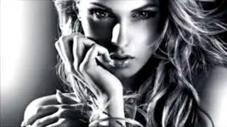 Dash Berlin Sarah Howells - Go it Alone (Clubbing Tracks mix)