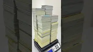 6.46kg of POK&Eacute;MON cards #pokemon #pokemoncards