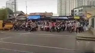 Rakyat plus 62 emang sabar sabar