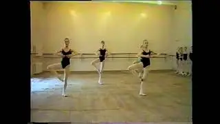 Exercise for pirouettes from Vaganova level 3. Teacher Olga Shihanova.