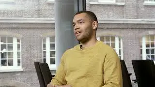 V&iacute;deo de evento con entrevistas