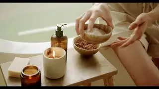 Relaxing Piano Music for Massage, Warm Bubble Bath to soothe away the tiredness.