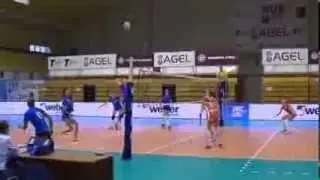 VK Agel Prostějov vs SVS Post Schwechat (9. ř&iacute;jna 2013 - Prostějov Volleyball Cup 2013)