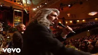 Bill & Gloria Gaither - It Is Finished [Live] ft. Gaither Vocal Band