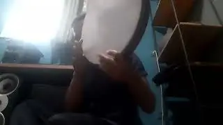 solo qaval or dayereh.An Azeri instrument from the frame drum family in the Middle East.دف و دایره