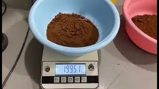 Automatic brown sugar weigher