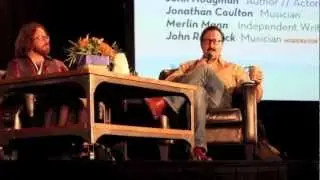 John Hodgman shows up in rain parka, hijacks Seattle Interactive Conference panel