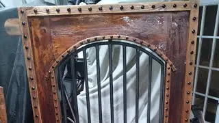 Gear gate latch