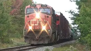 Nice Friendly Crew on a Short Freight Train CN 594 West passing Allison, NB