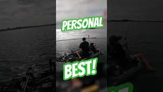 CAUGHT HIS PERSONAL BEST SALTWATER BASS! #kayakfishing #nativewatercraft #native #kayak #fishing #hi