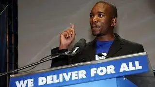 South African opposition leader deported from Zambia [no comment]