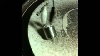 Moving small dc motor with amplified sound signal