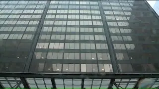 Falling ice from Chicago high-rises, including Willis and Hancock, prompts street closures