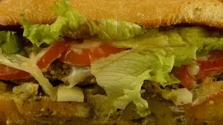 Die Belegschaft - Cheeseburger Sandwich