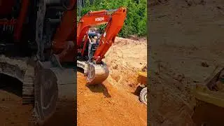 #BigBoyToys #DirtMoving #ConstructionFun #JEGConstruction