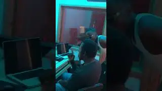 Uko Afrojiggy yakoze ingoma na Barick