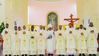#DODOMA - MISA TAKATIFU YA DARAJA LA USHEMASI METROPOLITANI YA DODOMA .