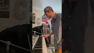 Numb. Lincoln Park. Live loop #live #music #looping #keyboard #pop #rock