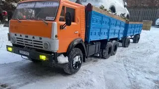 Камаз 53212 бьёт дорогу после метели ❄️, kamaz 1:12 RC modell 