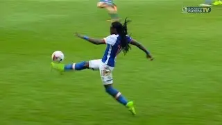 Marvin Emnes amazing control and individual goal