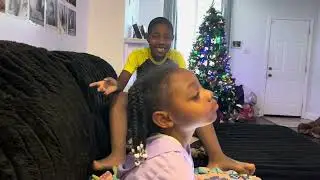 Game/challengeYES & NO continue to subscribe to our channel like our channel videos we love y’all 🥲😘