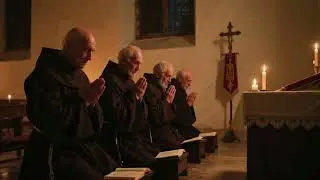 Sacred Gregorian Chant for Calm and Reflection 🌿 Preparing for Communion in God&rsquo;s Presence