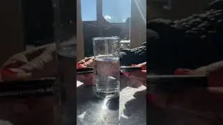 Simple magic trick you can do at home #fun #shorts #experiments #science #chemistry