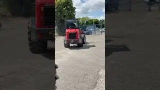 Poznaj ładowarkę Sch&auml;ffer 4670 T 💪 Do obejrzenia na naszym placu w Kościanie! 📞 65 511 09 09