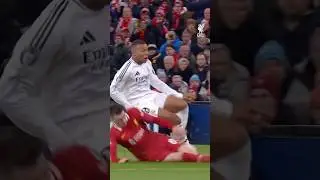 A Perfectly Timed Tackle By Bradley 👌