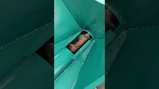 The Screw Conveyor is In Operation