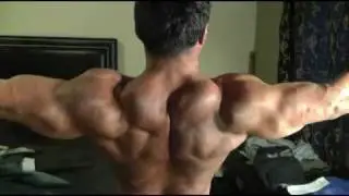 Arnold Quest: 1 Week Out. 2/25/12. Posing At Home